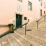 Lisbon Inn Apartments